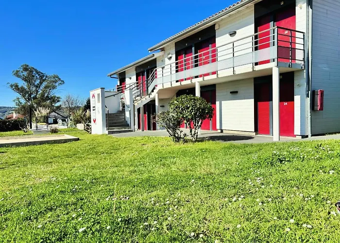 Bella Vista Guest Center Pays Basque Hostel *