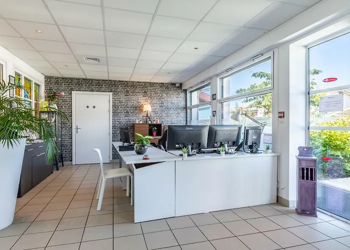 Bella Vista Guest Center Pays Basque Hostel *